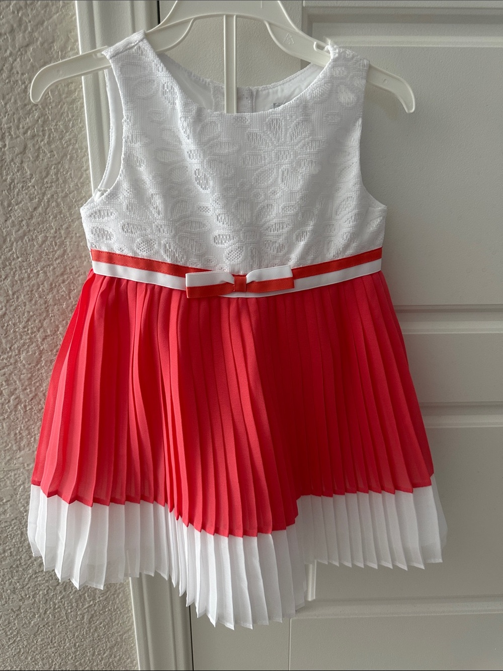 Sweet Heart Rose White and Coral Pleated Party Dress with Bow